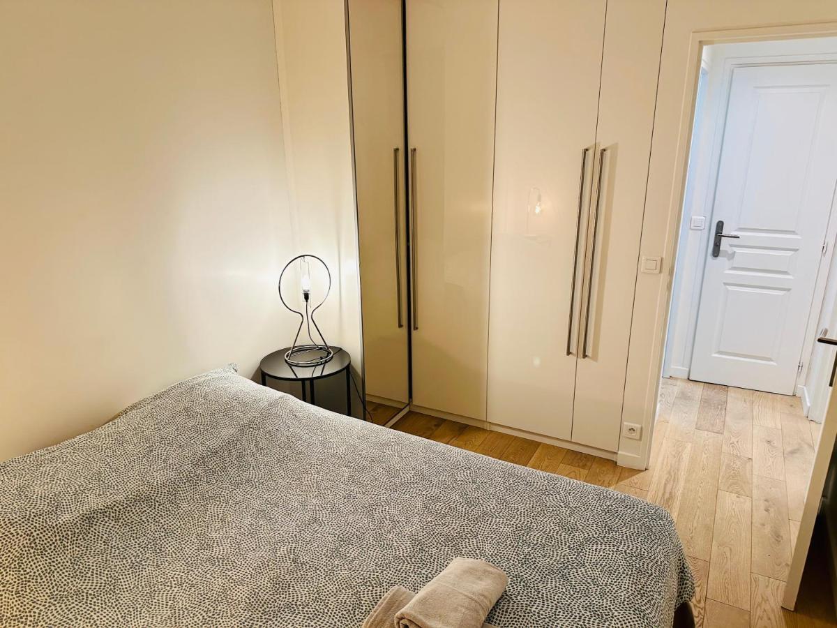 Home Sweet Home Doudeauville Chateau Paris Bagian luar foto